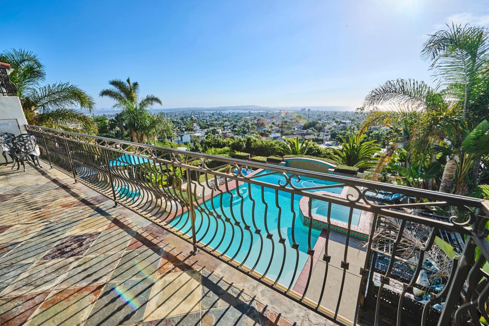360 Degree Ocean & City Views With Pool, Spa, Close To The Beach! Pets Ok San Diego Buitenkant foto